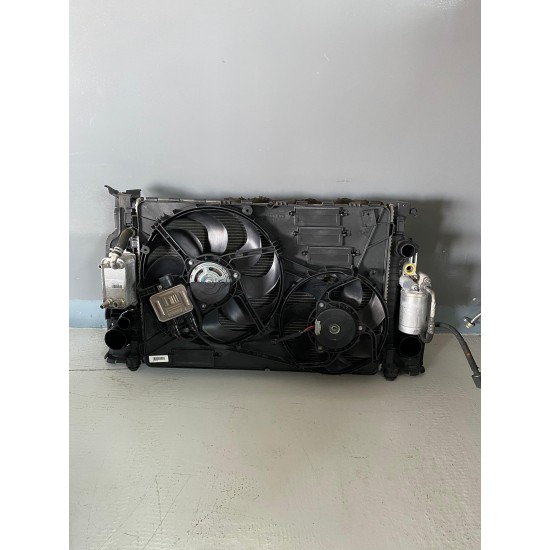 Set radiatoare cu ventilatoare VOLVO V60 D6 HYBRID 31368445 31368326 31338475 31332027