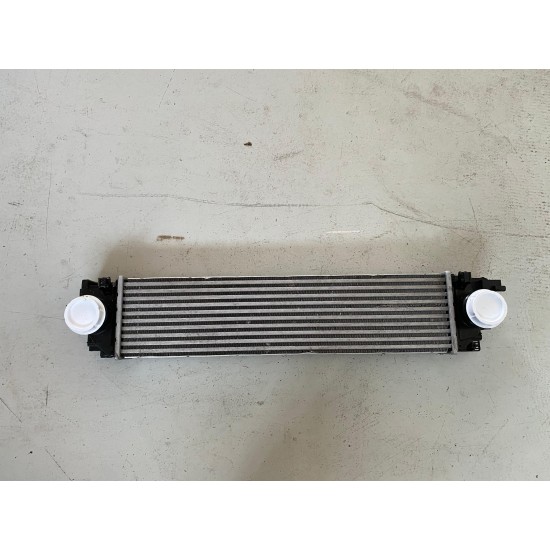 Radiator intercooler Volvo XC40 31686408