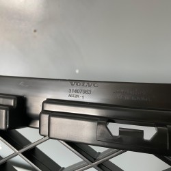 Armatura bara spate NOU Volvo XC60 2018+ 31407983