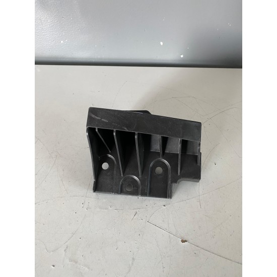 Front bumper left bracket NEW VOLVO EX30 80001747 Front bumper left bracket NEW VOLVO EX30 80001747
