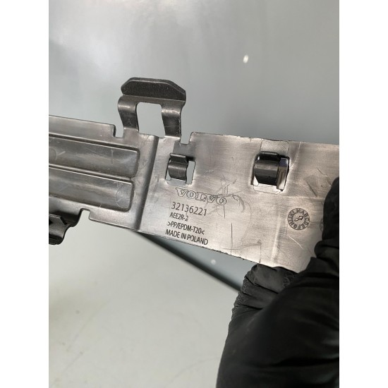 Rear bumper bracket NEW VOLVO XC60 2022+ 32136221