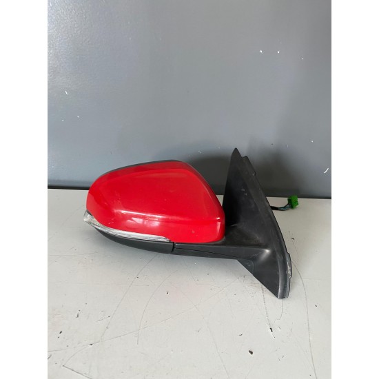 Right mirror 8 WIRES VOLVO S60 V60 2010-2017 Right mirror 8 WIRES VOLVO S60 V60 2010-2017