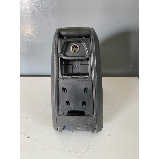 Arm rest Volvo XC90 2003-2014 39987702 Arm rest Volvo XC90 2003-2014 39987702