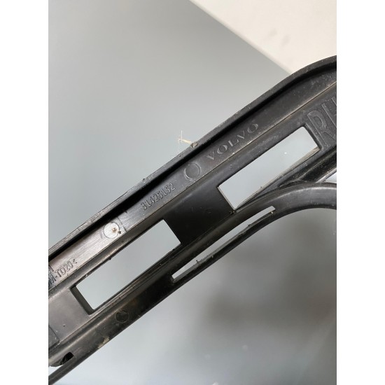Rear right molding bracket VOLVO V90 31425152