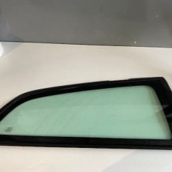 Rear Side Window Glass left Volvo C30 31218529 31217143