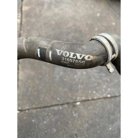 COOLANT WATER HOSE Volvo XC60 XC90 2018+ 31657656