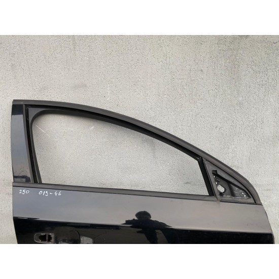 Front right door VOLVO S60 V60 2010-2018 32228971 31424598