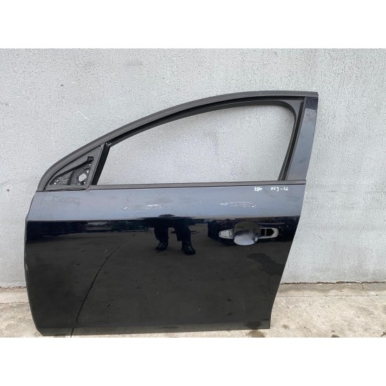Front left door Volvo S60 V60 2010-2018 31424597 32291064