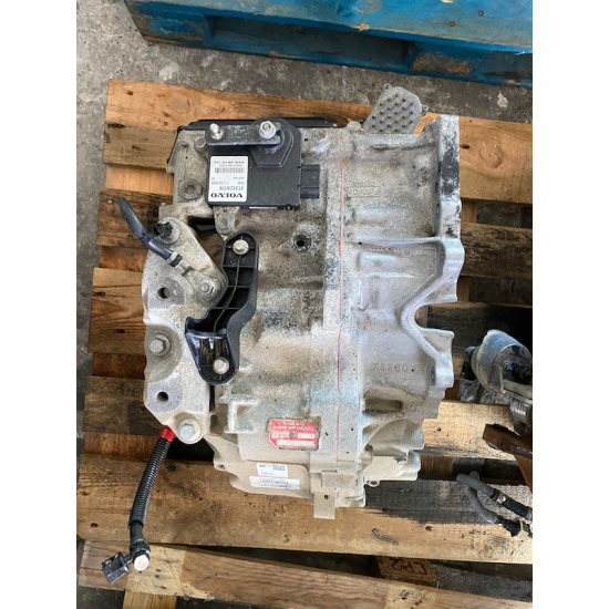 Automatic gearbox 180.000KM VOLVO S80 V70 S60 V60 2013+ 1285179 