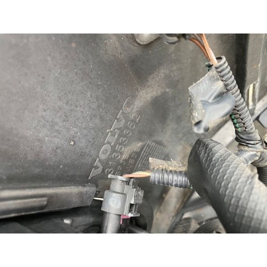 Bara fata completa cu 6 senzori si spalator de faruri Volvo XC90 2016-2023 31353362 31353383