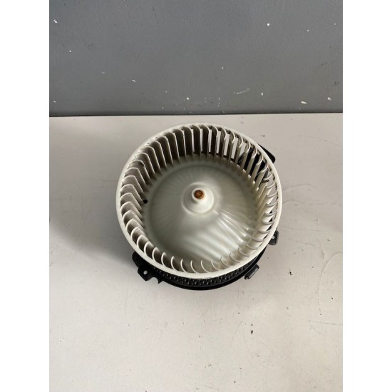 Ventilator habitaclu VOLVO XC60 V60 V60CC V90CC V90 XC90 S60 32241017 Ventilator habitaclu VOLVO XC60 V60 V60CC V90CC V90 XC90 S60 32241017