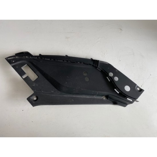 Ornament trager dreapta Volvo XC90 2015-2022 31442734