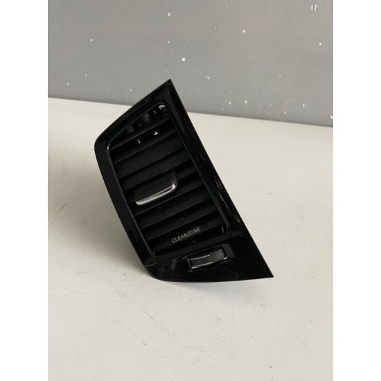 Grila aerisire stanga fata VOLVO XC90 2016 31363714 32219346