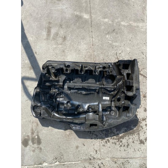 Engine casing 4 CYL Diesel VOLVO V40 31492573 31338076