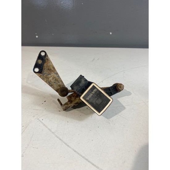 Rear sensor helper frame VOLVO S60R 2006-2009 8622446 