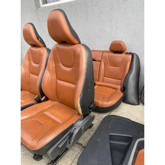 Leather interior with heated front seats VOLVO V60 2011-2018