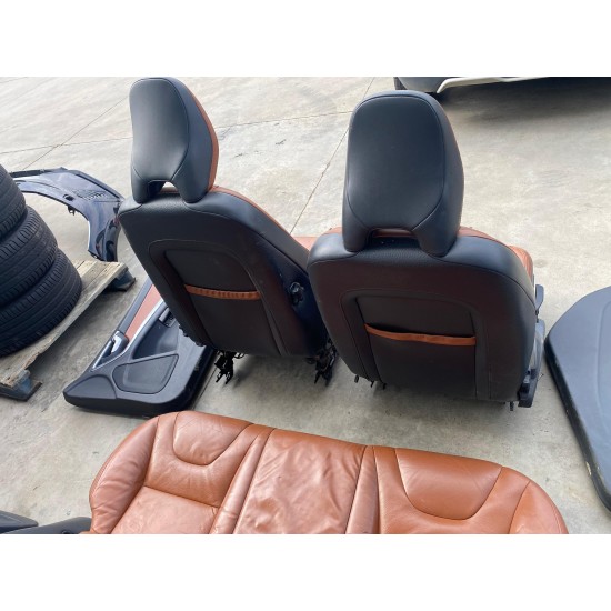 Leather interior with heated front seats VOLVO V60 2011-2018