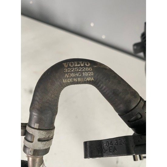 Cooling hose Volvo XC90 XC60 B4 MILD HYBRID 2021+ 32222677 30668661 32252286