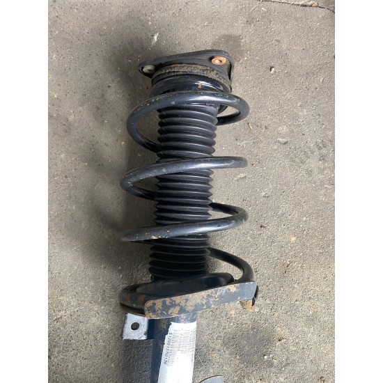 Front right shock absorber VOLVO S40 2008-2012 31277597 Front right shock absorber VOLVO S40 2008-2012 31277597