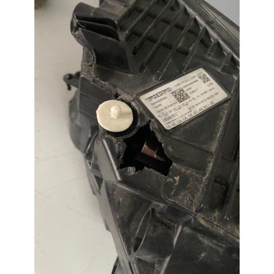Left headlight FULL LED VOLVO XC60 FACELIFT 2021+ 32342506
