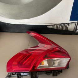 Left Taillight Volvo V40 2012+ 31283339