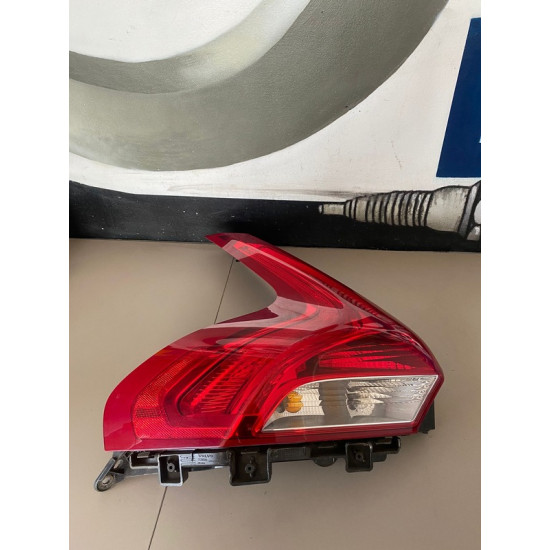 Left Taillight Volvo V40 2012+ 31283339