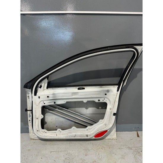 Portiera dreapta fata VOLVO XC70 2008 31335589 614-46