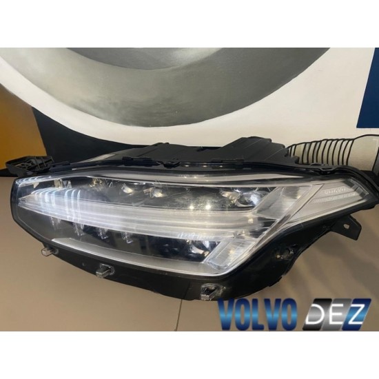 Far stanga LED VOLVO XC90 31656987 10017