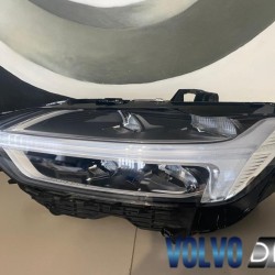 Far stanga LED VOLVO XC60 31656560