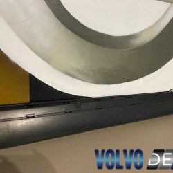 Bandou usa dreapta fata inscription Volvo XC90 31448428 31448418