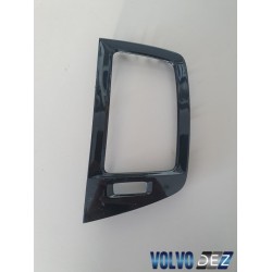 Rama grila centrala bord dreapta VOLVO 31366852