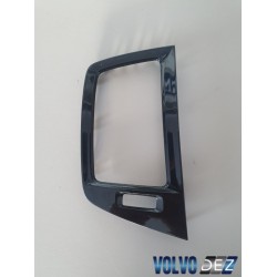 Rama grila centrala bord stanga VOLVO XC90 31366850