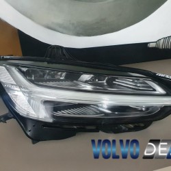 Far LED dreapta MID LED VOLVO V60 32314167