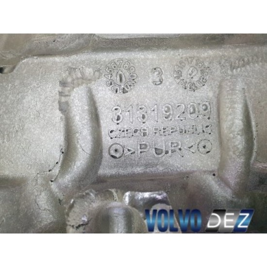 Capac motor VOLVO S60 V60 2.0 31319209