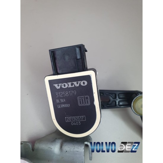 Cantar xenon VOLVO V40 31258179 / 31340262