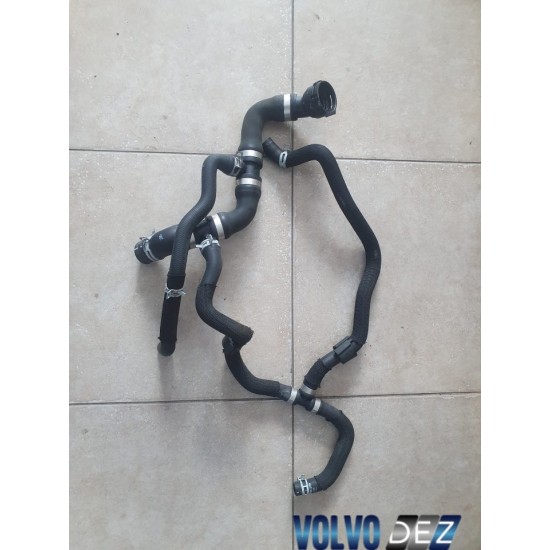 Furtun apa VOLVO V40 V40 CC 31474985