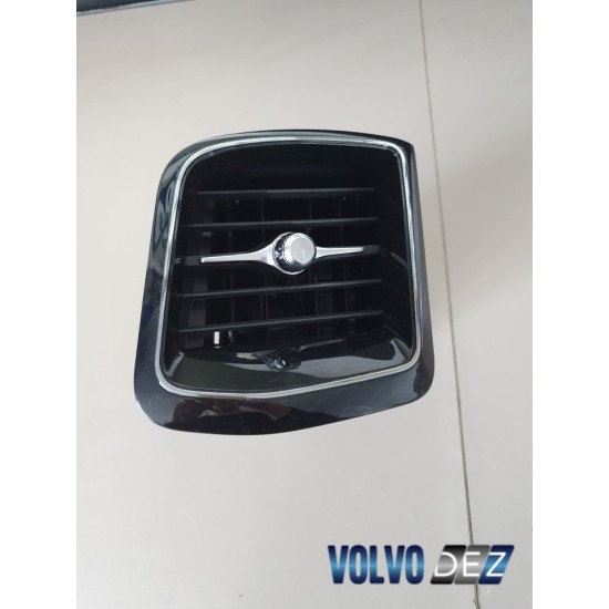 Ornament grila aer bord stanga VOLVO XC60 2018+ 31417691