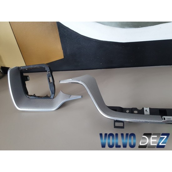 Ornament bord VOLVO XC60 2018+ 31417638 / 31417636