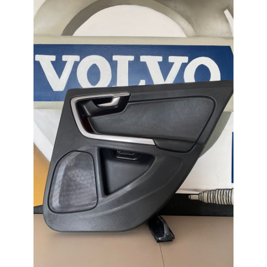 Rear Right Door Panel Volvo S60 8635883. 1302150, 8635880