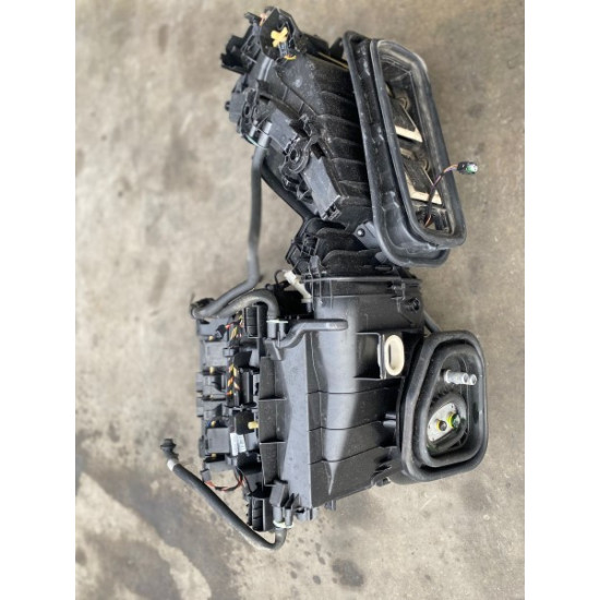 HEATER HOUSING ASSEMBLY Volvo XC60 2018+ 3226091