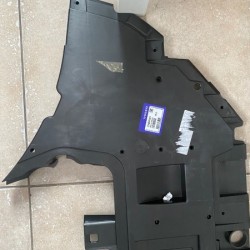 Scut Radiatoare Bara Fata Nou Volvo original XC90 2016+ 31404141
