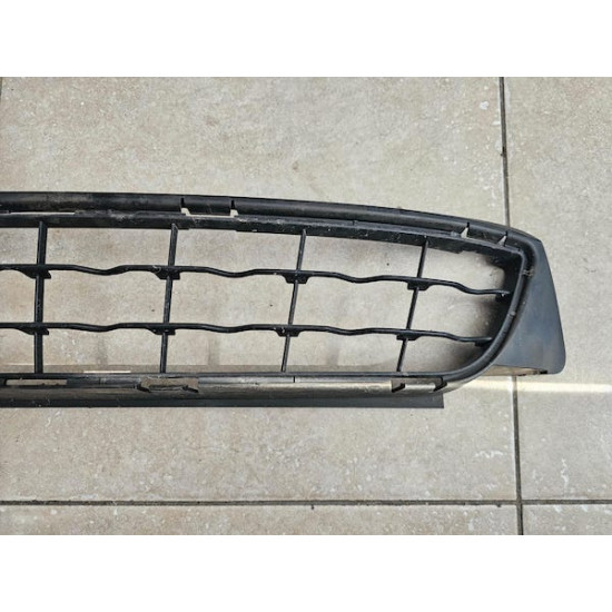 Radiator grill centre lower VOLVO C70 FACELIFT 2010+ 31214849